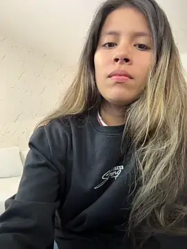 Snapshot of EMILIIA_RICHTER__ chatting on August 2, 2026, 11:30 am EMILIIA RICHTER online show from August 2, 2026, 11:30 am