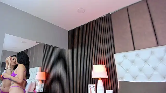 Snapshot of SamyySwet chatting on November 7, 2025, 8:02 pm SamyySwet online show from November 7, 2025, 8:02 pm