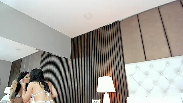 Snapshot of SamyySwet chatting on October 27, 2025, 12:11 am SamyySwet online show from October 27, 2025, 12:11 am