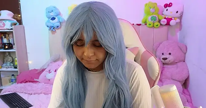 NekoWaifu online show from February 19, 2026, 2:14 pm