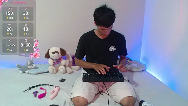 Brahian7u7 online show from November 10, 2025, 2:27 am