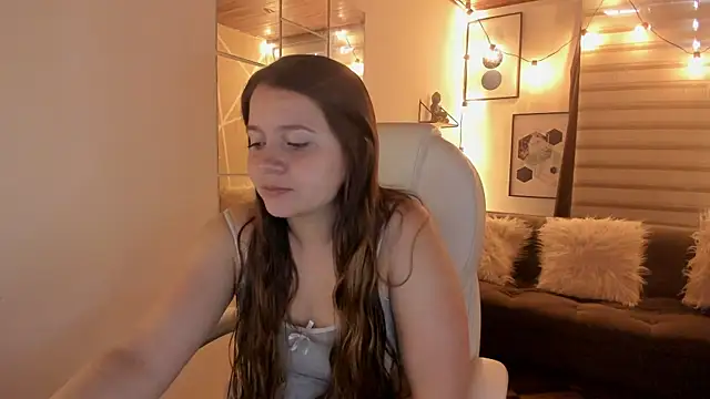 sophiee09  online show from October 16, 2025, 1:52 pm