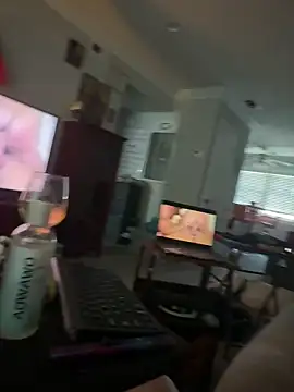 versatilevortex online show from April 10, 2026, 1:51 pm