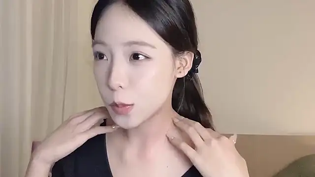 Meng 777 online show from October 31, 2025, 2:13 pm