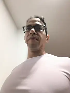 JacobDraven online show from October 22, 2025, 12:54 am