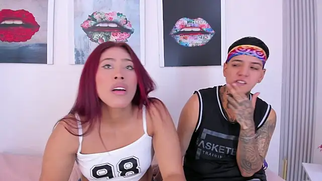 Snapshot of Girls_inlove chatting on September 23, 2025, 12:12 pm Girls inlove online show from September 23, 2025, 12:12 pm