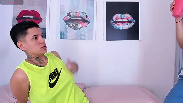 Snapshot of Girls_inlove chatting on September 27, 2025, 11:49 am Girls inlove online show from September 27, 2025, 11:49 am