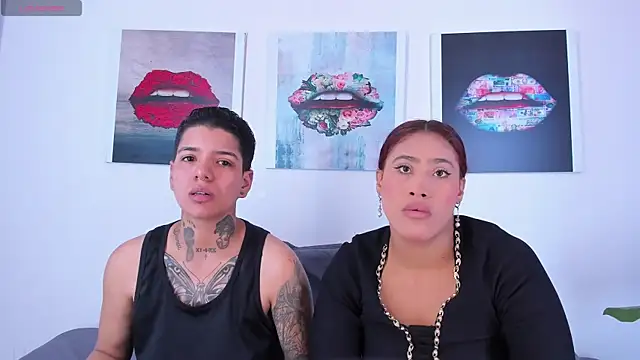 Snapshot of Girls_inlove chatting on October 7, 2025, 11:33 am Girls inlove online show from October 7, 2025, 11:33 am