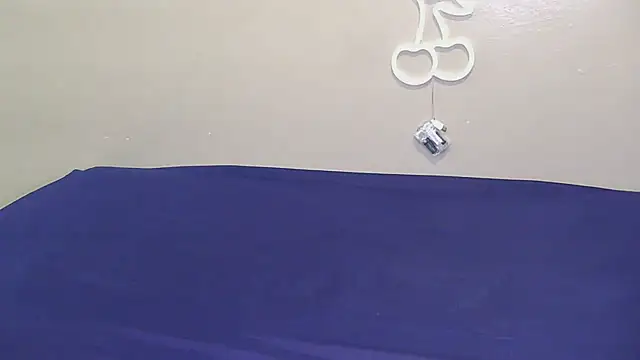 Snapshot of Serafynn chatting on November 12, 2025, 1:54 am Serafynn online show from November 12, 2025, 1:54 am