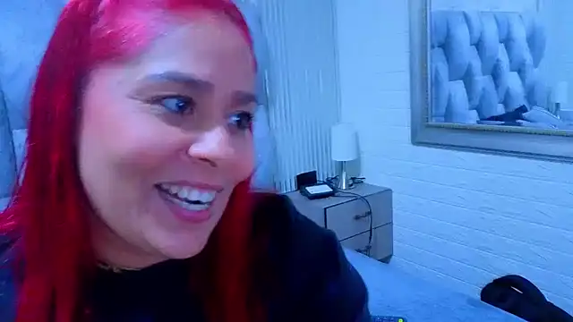 Snapshot of sofiagutierrez__ chatting on November 12, 2025, 10:46 pm sofiagutierrez online show from November 12, 2025, 10:46 pm