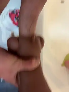 Snapshot of Marcelloxxx88 chatting on February 6, 2026, 10:39 pm Marcelloxxx88 online show from February 6, 2026, 10:39 pm