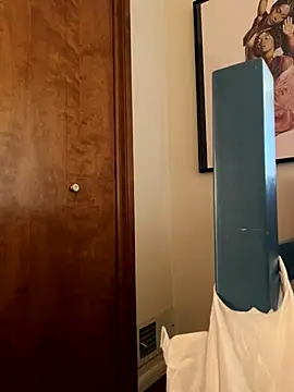 Snapshot of Nataku10 chatting on December 4, 2025, 12:20 am Nataku10 online show from December 4, 2025, 12:20 am