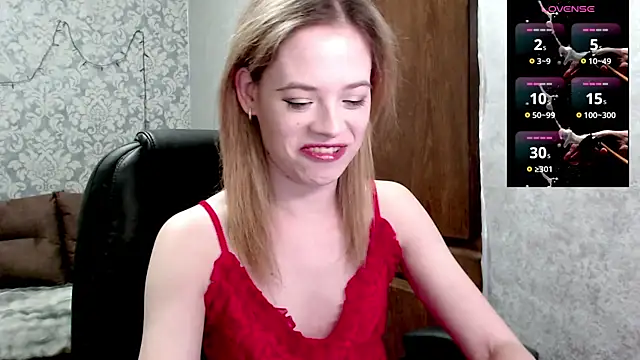Snapshot of Kate__Loves chatting on July 12, 2026, 7:58 pm Kate Loves online show from July 12, 2026, 7:58 pm