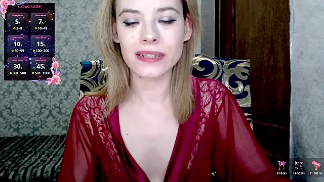 Snapshot of Kate__Loves chatting on December 13, 2025, 8:04 pm Kate Loves online show from December 13, 2025, 8:04 pm