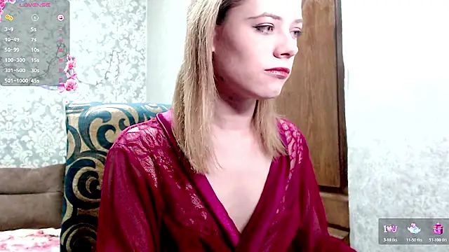 Snapshot of Kate__Loves chatting on January 16, 2026, 7:29 pm Kate Loves online show from January 16, 2026, 7:29 pm