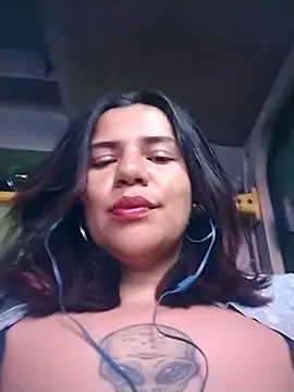 Snapshot of Carlha_Nyx chatting on November 16, 2025, 11:08 pm Carlha Nyx online show from November 16, 2025, 11:08 pm