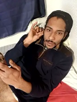 Snapshot of Mikaaa97 chatting on January 18, 2026, 7:17 pm Mikaaa97 online show from January 18, 2026, 7:17 pm