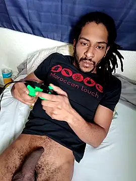 Snapshot of Mikaaa97 chatting on February 10, 2026, 10:14 am Mikaaa97 online show from February 10, 2026, 10:14 am