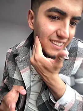 tomy hot20 online show from September 23, 2025, 9:44 pm