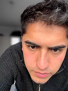 tomy hot20 online show from September 26, 2025, 9:54 pm