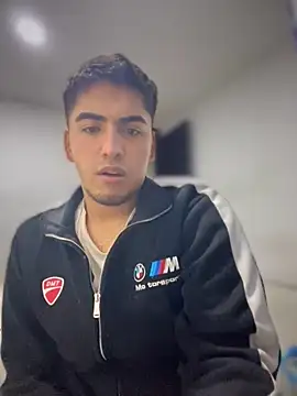 tomy hot20 online show from November 7, 2025, 3:22 am