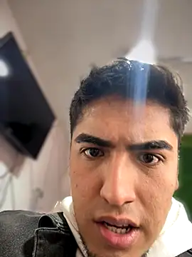 tomy hot20 online show from December 4, 2025, 7:57 pm