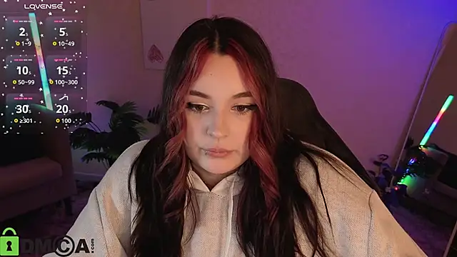 Mia R0ss online show from April 15, 2026, 1:11 am