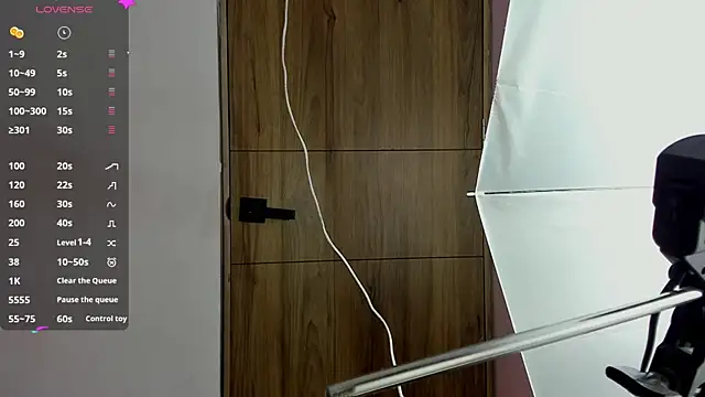 Yuni kim online show from December 2, 2025, 3:36 pm