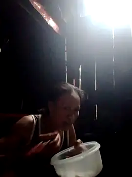 Snapshot of donna-bae chatting on September 29, 2025, 12:28 am donna-bae online show from September 29, 2025, 12:28 am