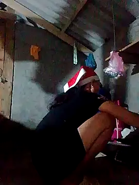 Snapshot of donna-bae chatting on November 9, 2025, 11:25 am donna-bae online show from November 9, 2025, 11:25 am