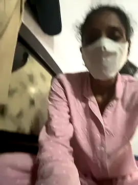 Snapshot of sweetreddy-02 chatting on September 25, 2025, 7:14 am sweetreddy-02 online show from September 25, 2025, 7:14 am