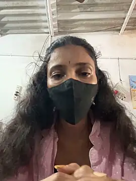 Snapshot of sweetreddy-02 chatting on September 23, 2025, 5:25 am sweetreddy-02 online show from September 23, 2025, 5:25 am