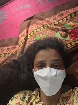 Snapshot of sweetreddy-02 chatting on October 10, 2025, 6:47 am sweetreddy-02 online show from October 10, 2025, 6:47 am