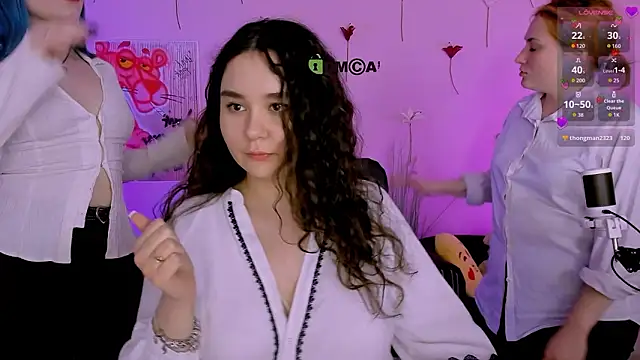 casey meow  online show from March 24, 2026, 1:44 pm