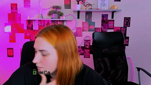 casey meow  online show from March 11, 2026, 9:47 am