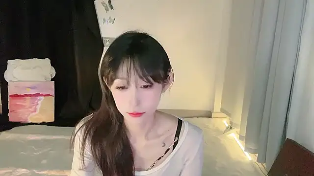 ai-ai-mi online show from October 18, 2025, 2:52 pm