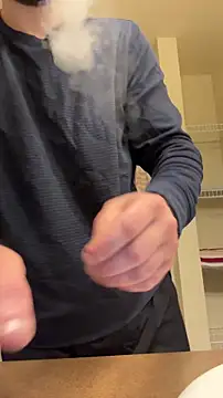 Snapshot of Matthew23Z chatting on October 12, 2025, 5:36 pm Matthew23Z online show from October 12, 2025, 5:36 pm