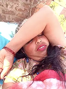 Snapshot of Hott_locky chatting on December 17, 2025, 7:13 am Hott locky online show from December 17, 2025, 7:13 am