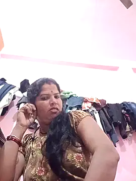 Snapshot of Hott_locky chatting on October 31, 2025, 7:21 pm Hott locky online show from October 31, 2025, 7:21 pm