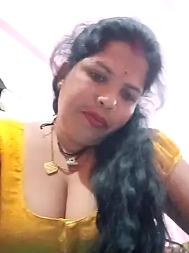 Snapshot of Hott_locky chatting on October 26, 2025, 3:56 pm Hott locky online show from October 26, 2025, 3:56 pm