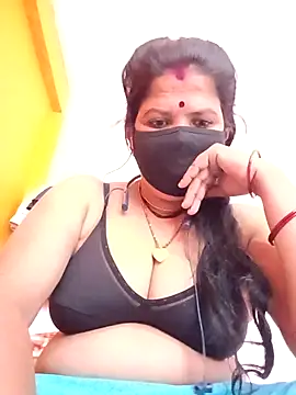 Snapshot of Hott_locky chatting on November 21, 2025, 8:46 am Hott locky online show from November 21, 2025, 8:46 am