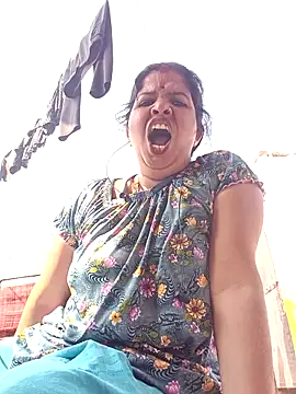 Snapshot of Hott_locky chatting on November 12, 2025, 8:18 am Hott locky online show from November 12, 2025, 8:18 am