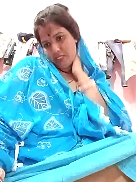 Snapshot of Hott_locky chatting on October 2, 2025, 5:27 pm Hott locky online show from October 2, 2025, 5:27 pm