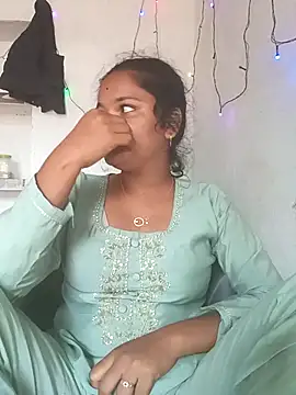 Hot Shredha online show from October 30, 2025, 4:33 am