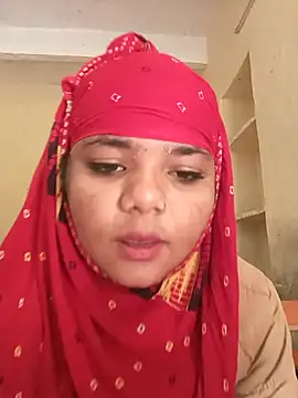 Hot Shredha online show from November 10, 2025, 3:33 am