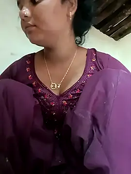 Hot Shredha online show from October 26, 2025, 2:56 am