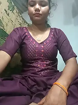 Hot Shredha online show from October 24, 2025, 1:04 am