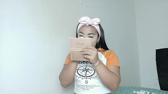 Snapshot of Natashaparker__ chatting on March 2, 2026, 8:16 pm Natashaparker online show from March 2, 2026, 8:16 pm