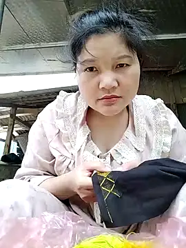 Snapshot of meoyeu chatting on October 21, 2025, 8:25 am meoyeu online show from October 21, 2025, 8:25 am