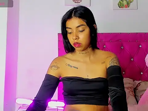 dahiiangomezz online show from March 12, 2026, 4:33 pm